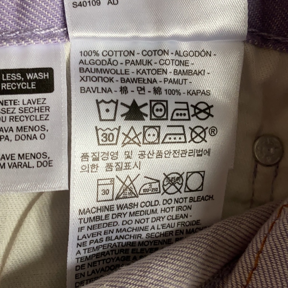 Levi’s 501 Cuff Lavender Shorts Mid Rise W30 NWT - Picture 4 of 8